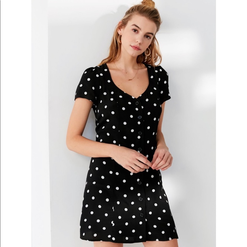 Urban Outfitters: Polka dot dress